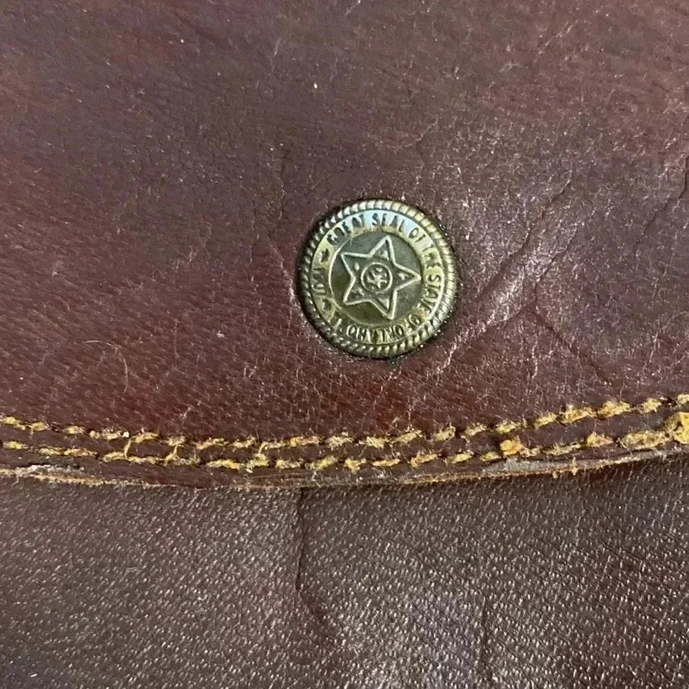 Great Seal of the State of Oklahoma 1907 Leather Purse - Picture 4 of 12